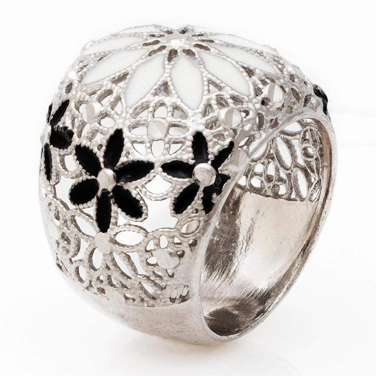 annabelle-demo3 Rings Silver Flower Ring