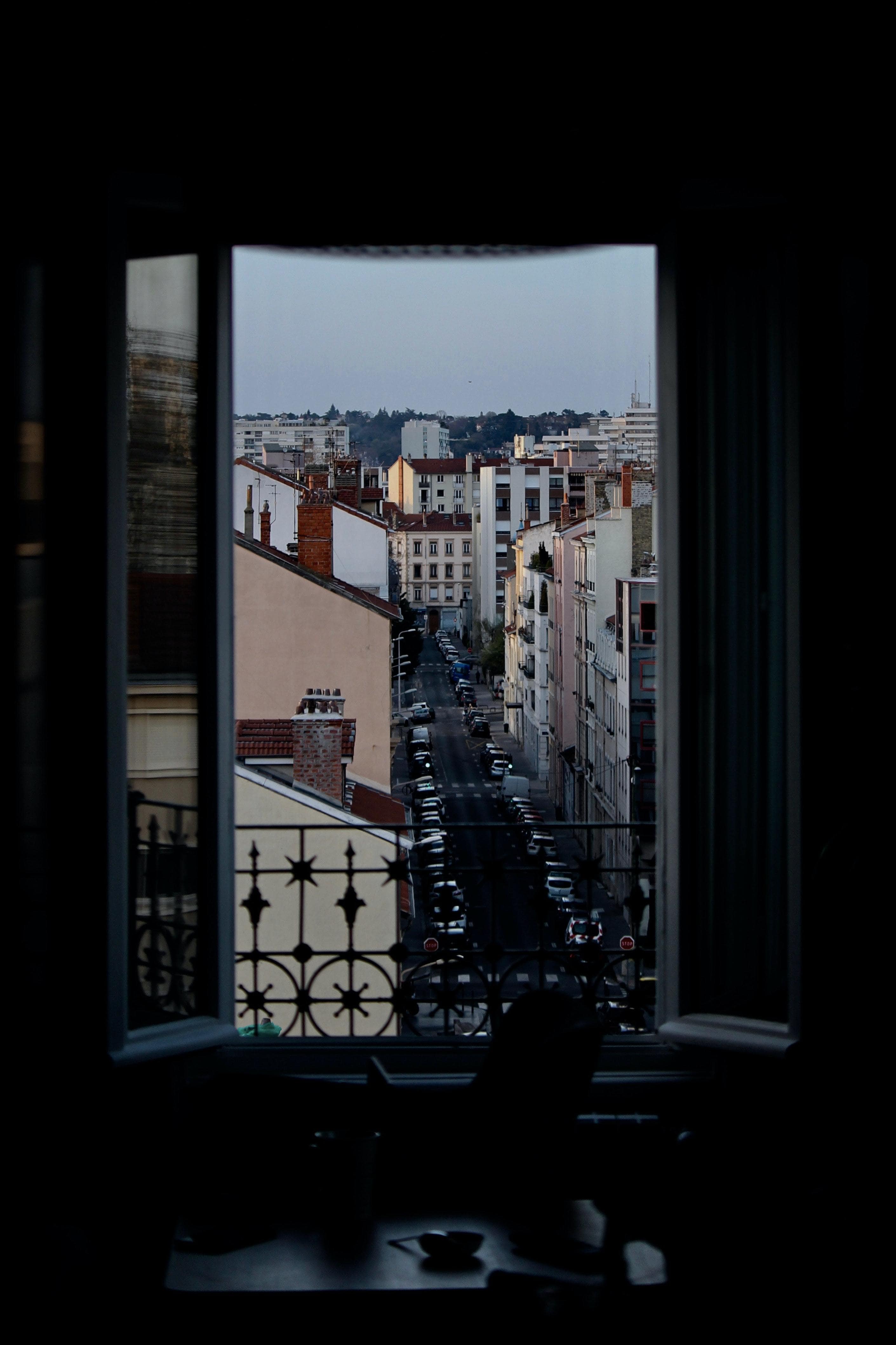 annabelle-demo3 Rings Arty Emerald Ring